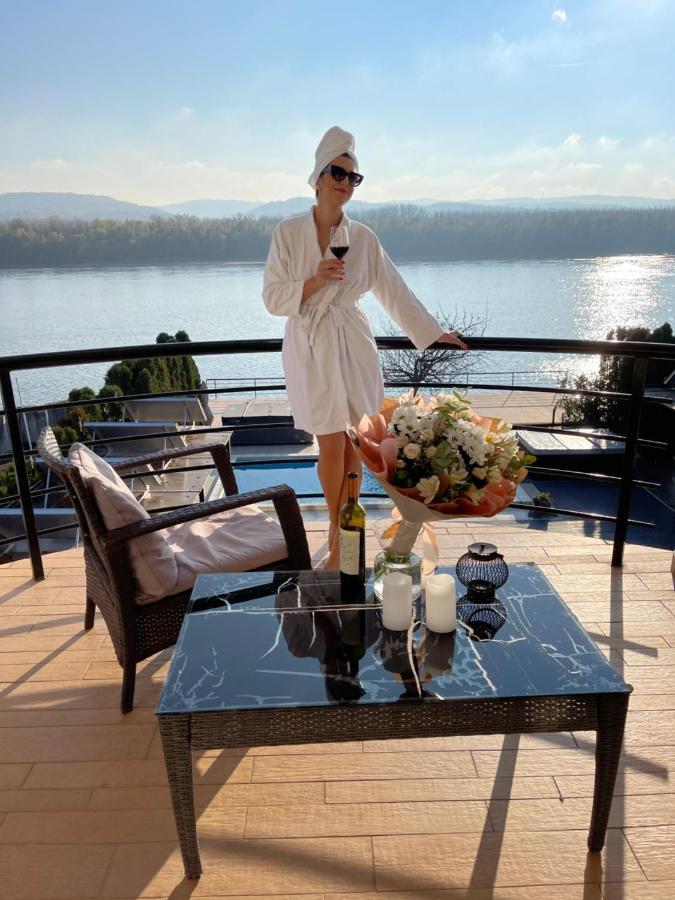 Guest House Panorama Aqualux With Free Parking Нови Сад Екстериор снимка