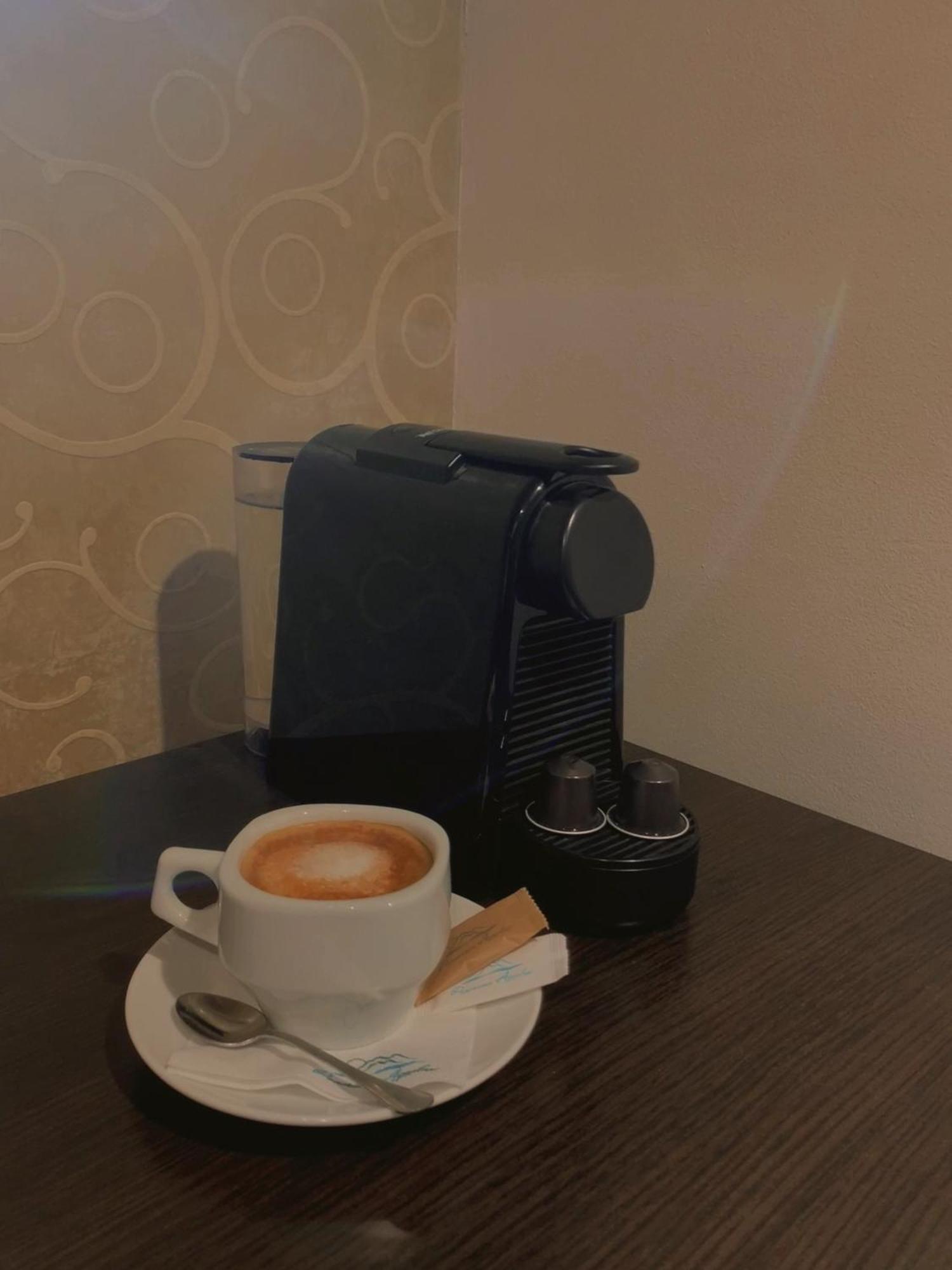 Guest House Panorama Aqualux With Free Parking Нови Сад Екстериор снимка
