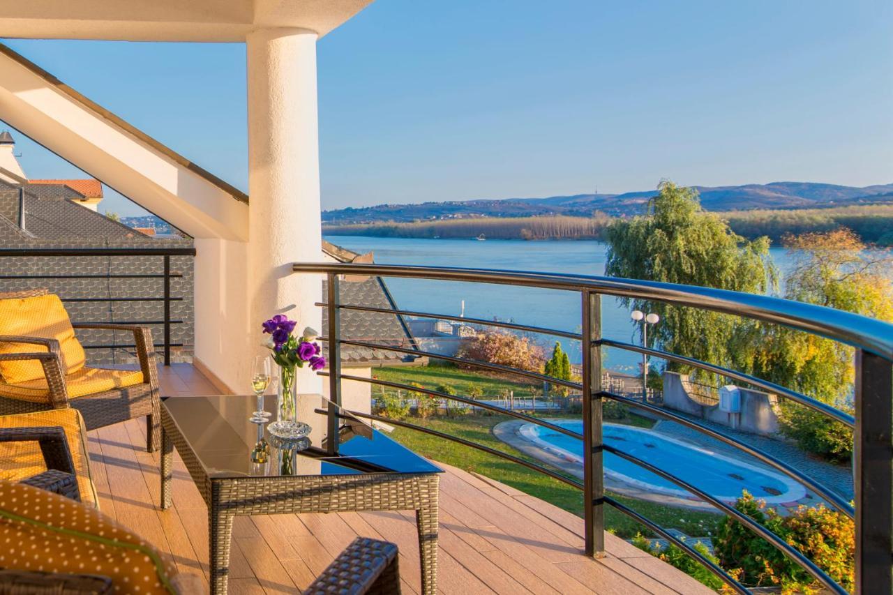 Guest House Panorama Aqualux With Free Parking Нови Сад Екстериор снимка